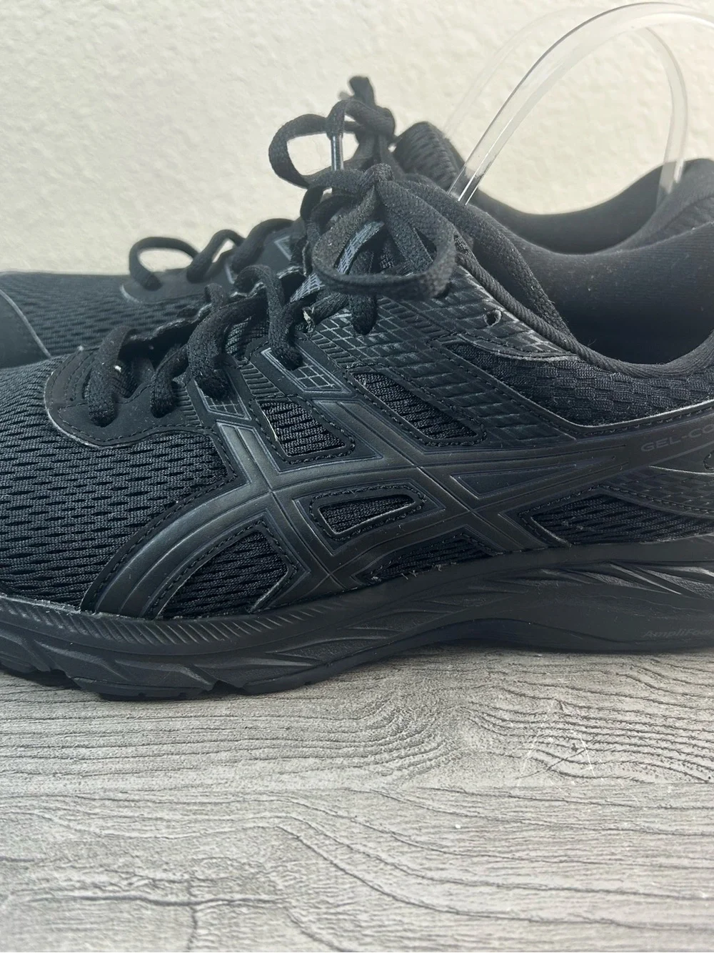 ASICS Contend 6 Women’s Size 11 Black Running Shoes Athletic Sneakers